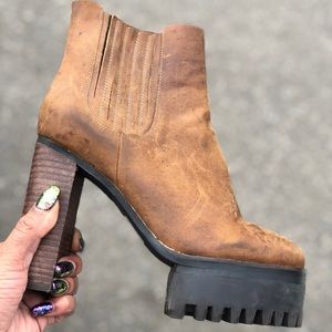 Jeffrey Campbell Brown Suede Platform Heeled Ankle Boots